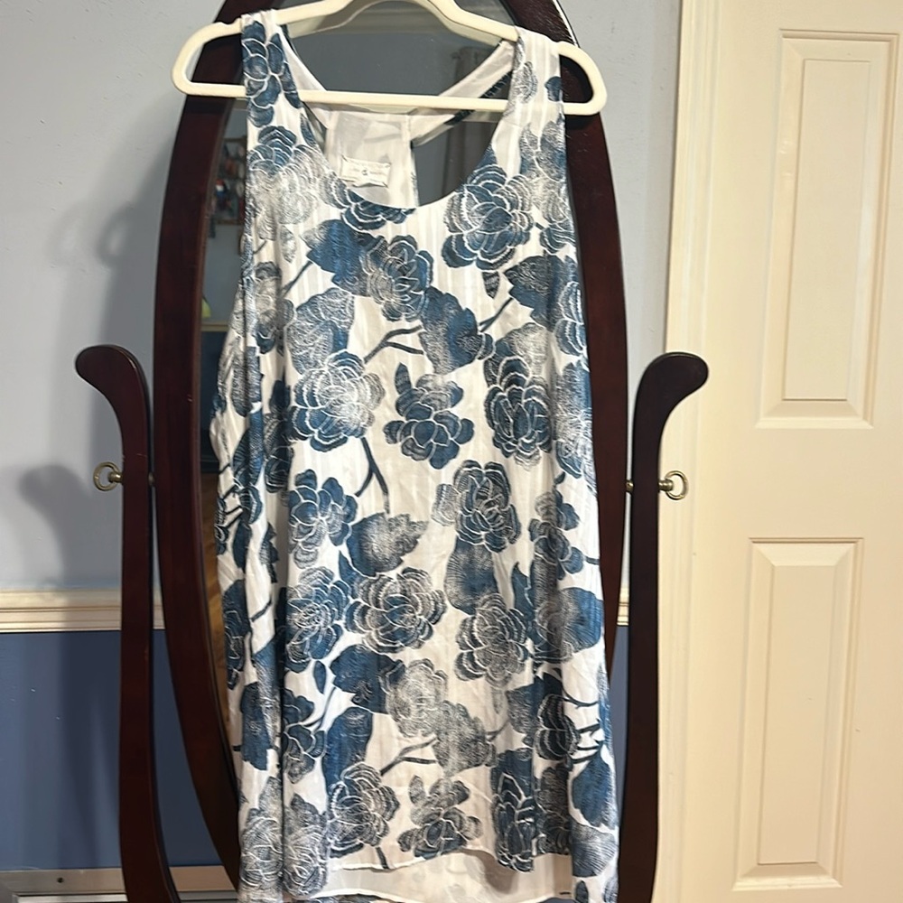 Like New Lou & Grey by Loft - Sz XL -Racerback dress - lined